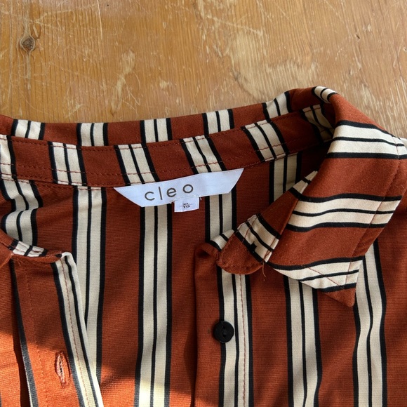 Brown, striped blouse - Picture 3 of 3
